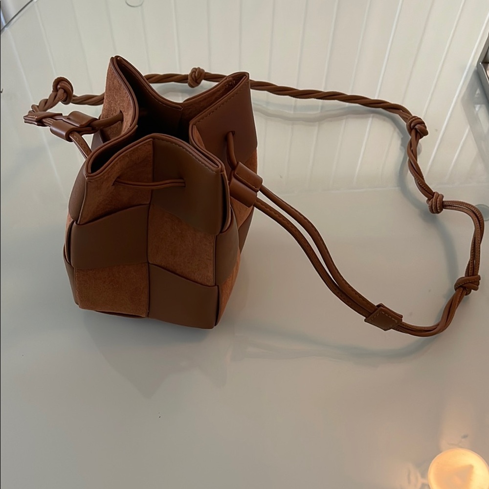 Elegant Brown Woven Women's Bag